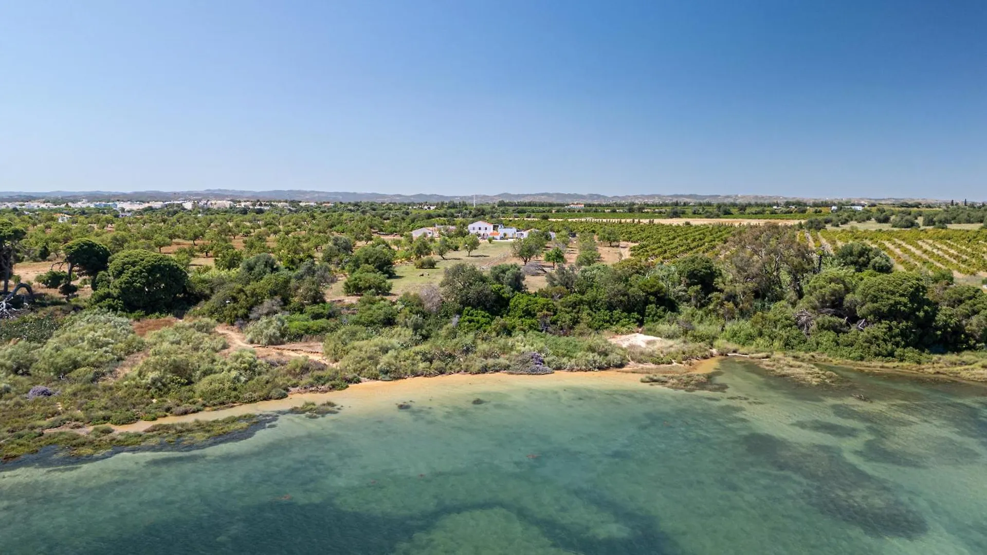 Ria Endless South, Sitio Da Fortaleza 塔维拉